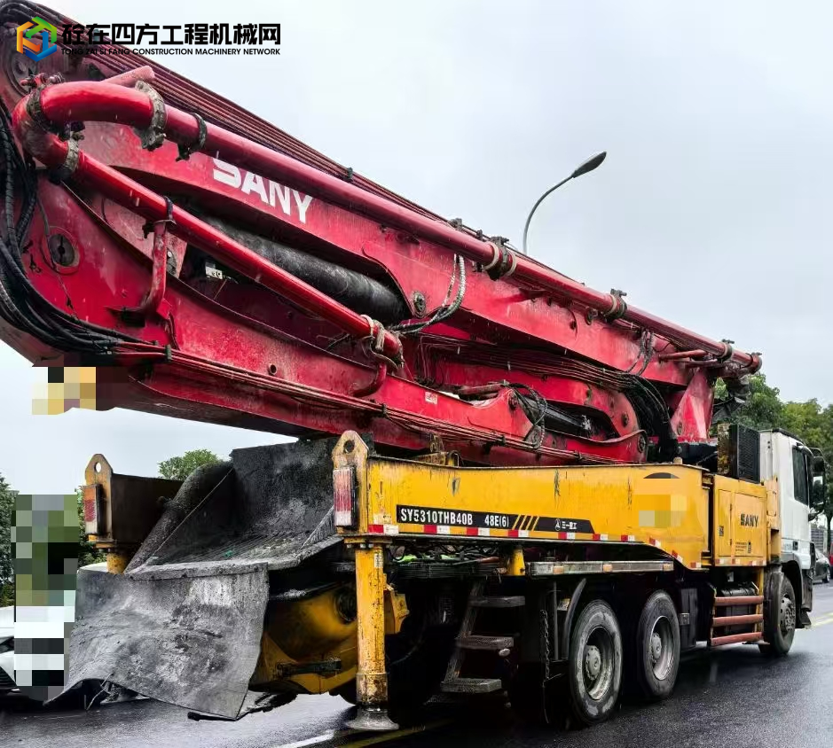 https://images.tongzsf.com/tong/truck_machine/20250716/1687701c9bdf7c.jpg