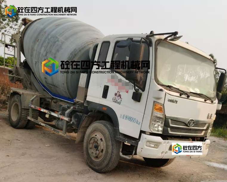 https://images.tongzsf.com/tong/truck_machine/20250716/1687708cb8baaf.png