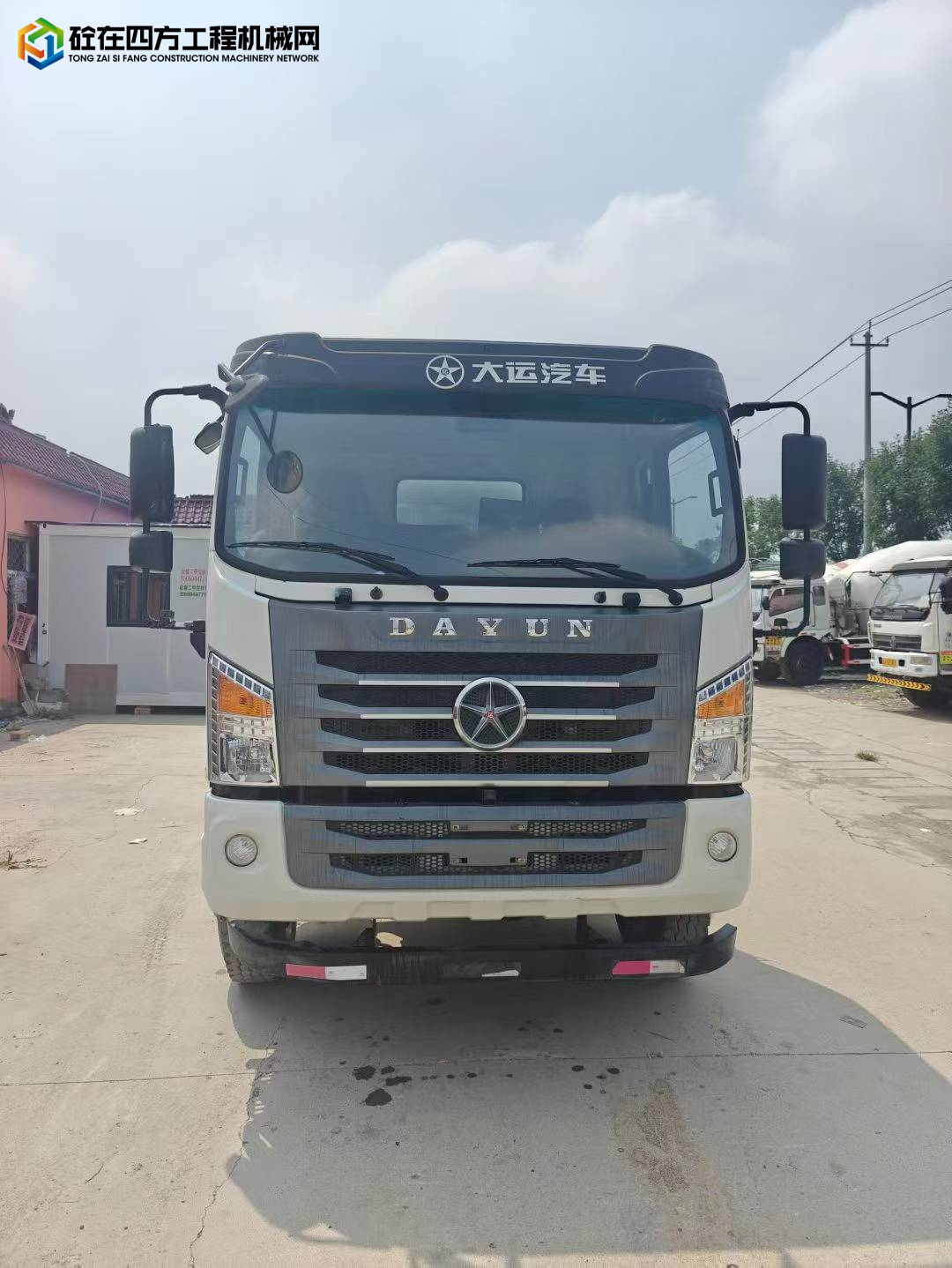 https://images.tongzsf.com/tong/truck_machine/20250716/168770ef756518.jpg