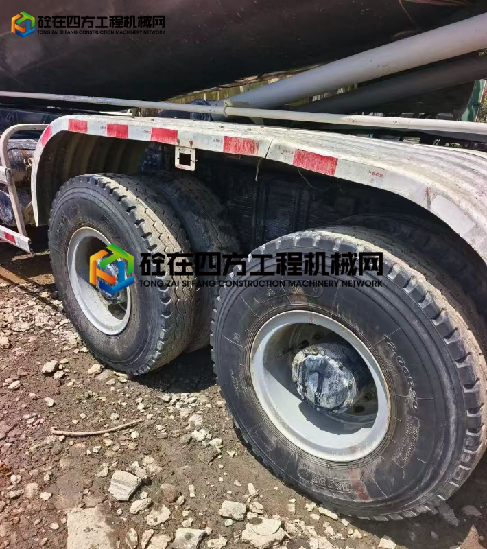 https://images.tongzsf.com/tong/truck_machine/20250716/168773e859504f.png
