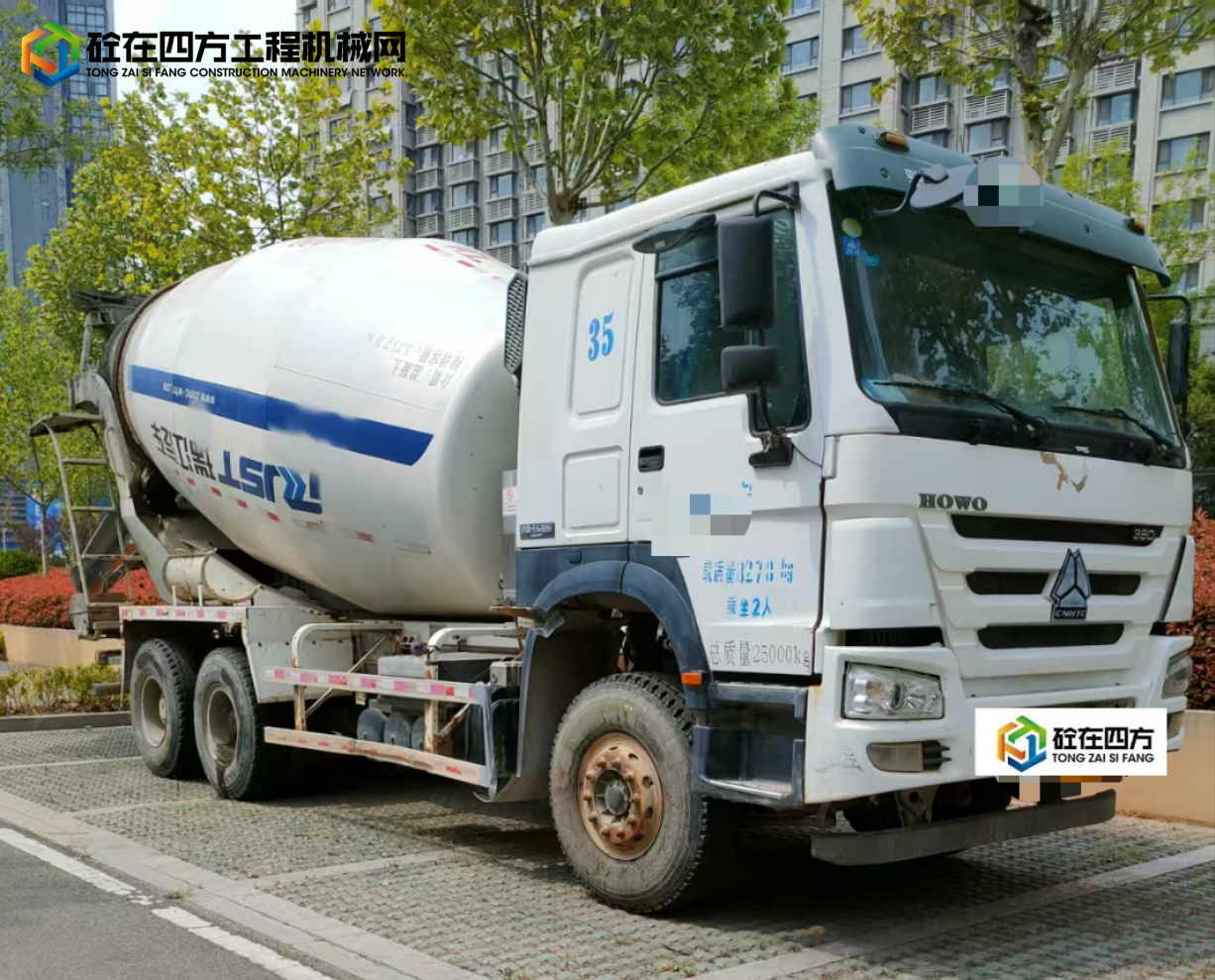 https://images.tongzsf.com/tong/truck_machine/20250716/168775632d5950.jpg