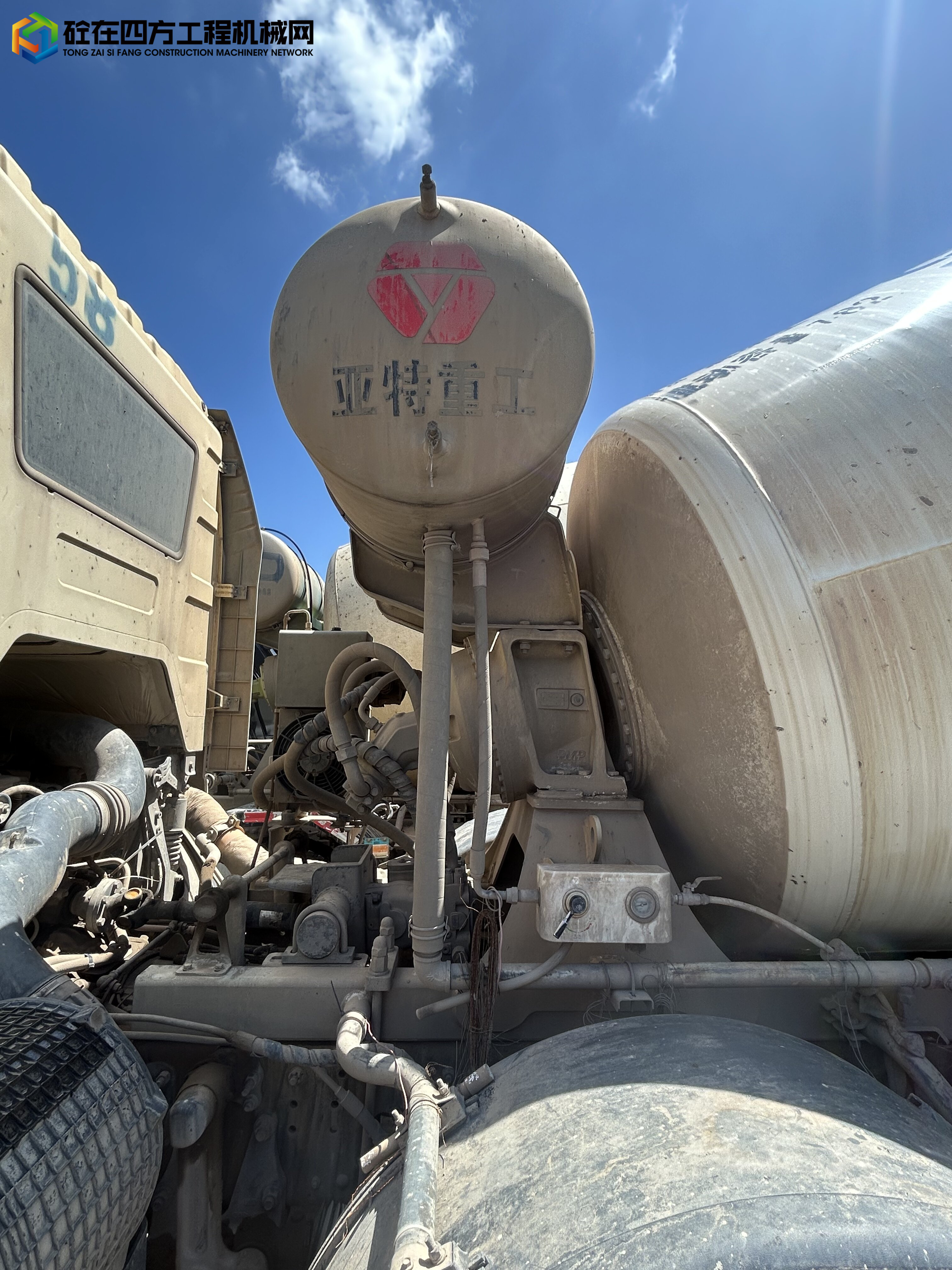 https://images.tongzsf.com/tong/truck_machine/20250717/168785ba09b238.jpg