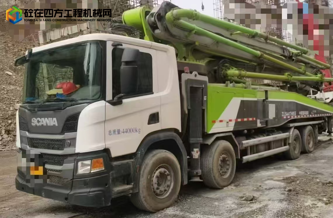 https://images.tongzsf.com/tong/truck_machine/20250717/168785ed86bc97.jpg