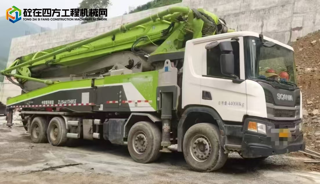 https://images.tongzsf.com/tong/truck_machine/20250717/168785edf4394d.jpg