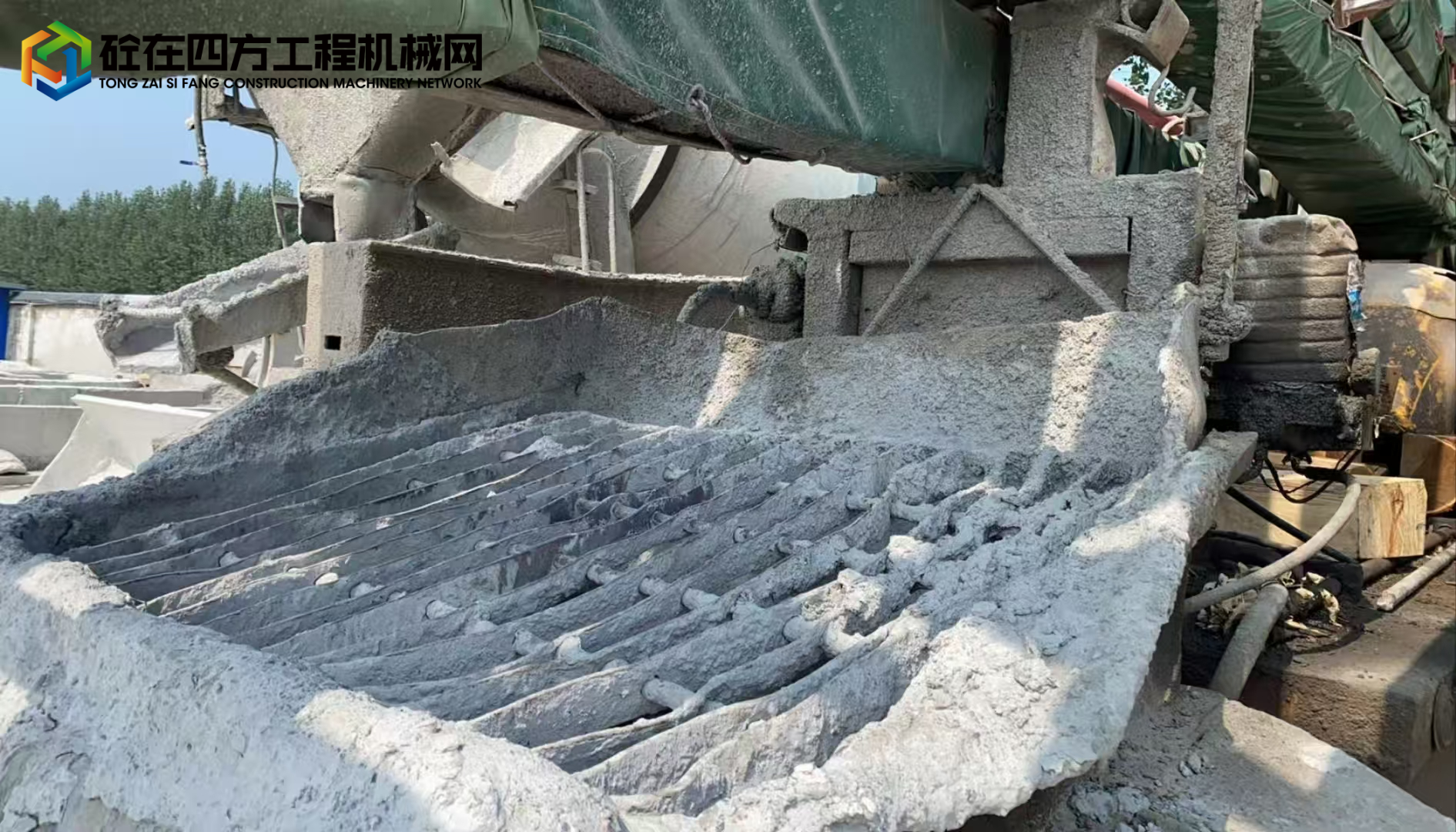 https://images.tongzsf.com/tong/truck_machine/20250717/1687861bc48073.jpg