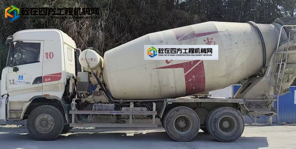 https://images.tongzsf.com/tong/truck_machine/20250717/1687871cd08d05.jpg