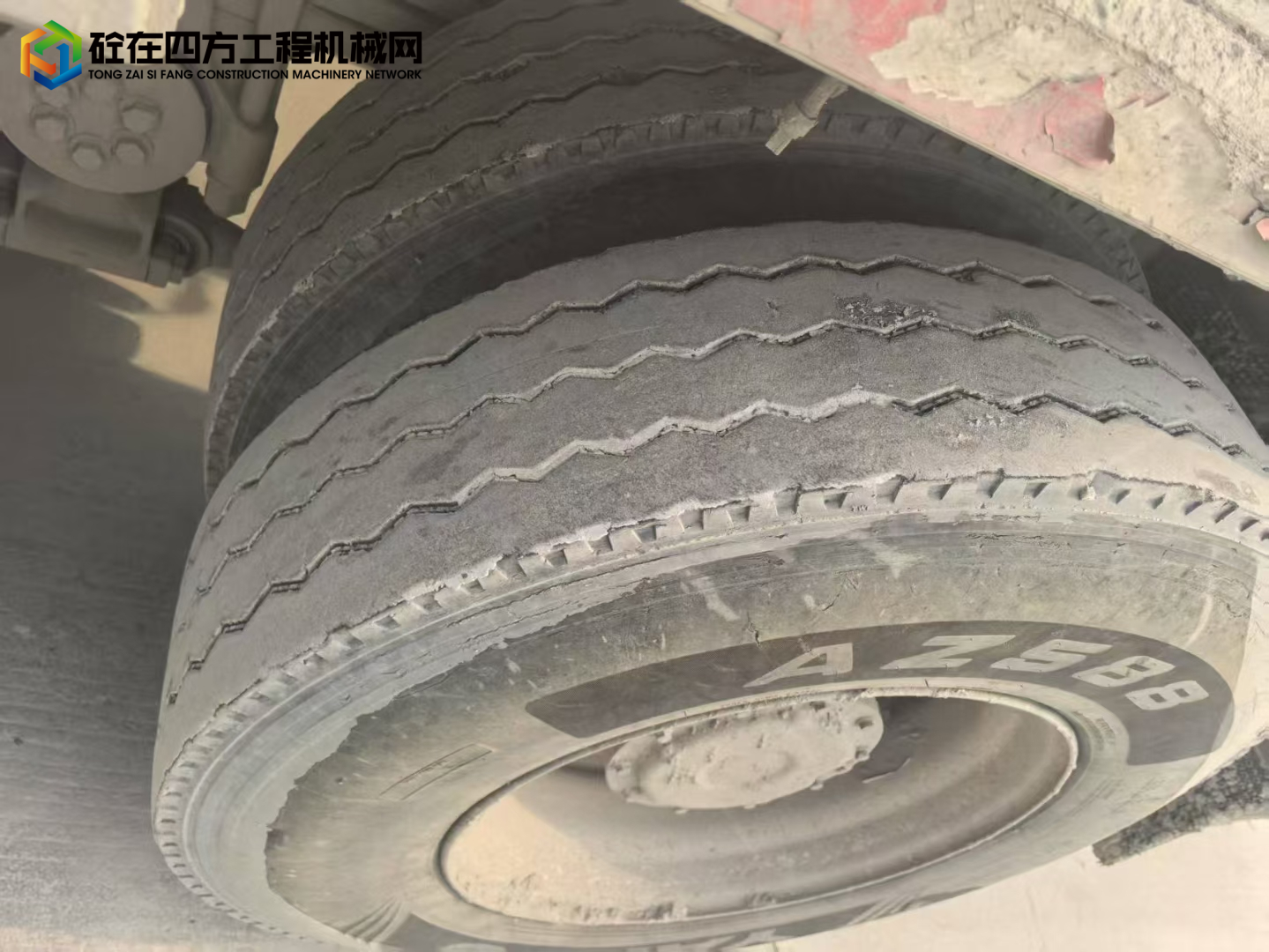 https://images.tongzsf.com/tong/truck_machine/20250717/1687895ede3a19.jpg