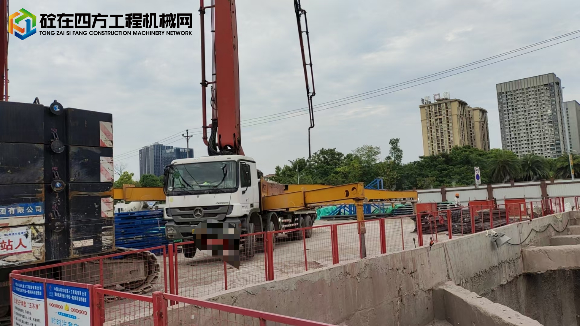 https://images.tongzsf.com/tong/truck_machine/20250718/16879b59ca503d.jpg