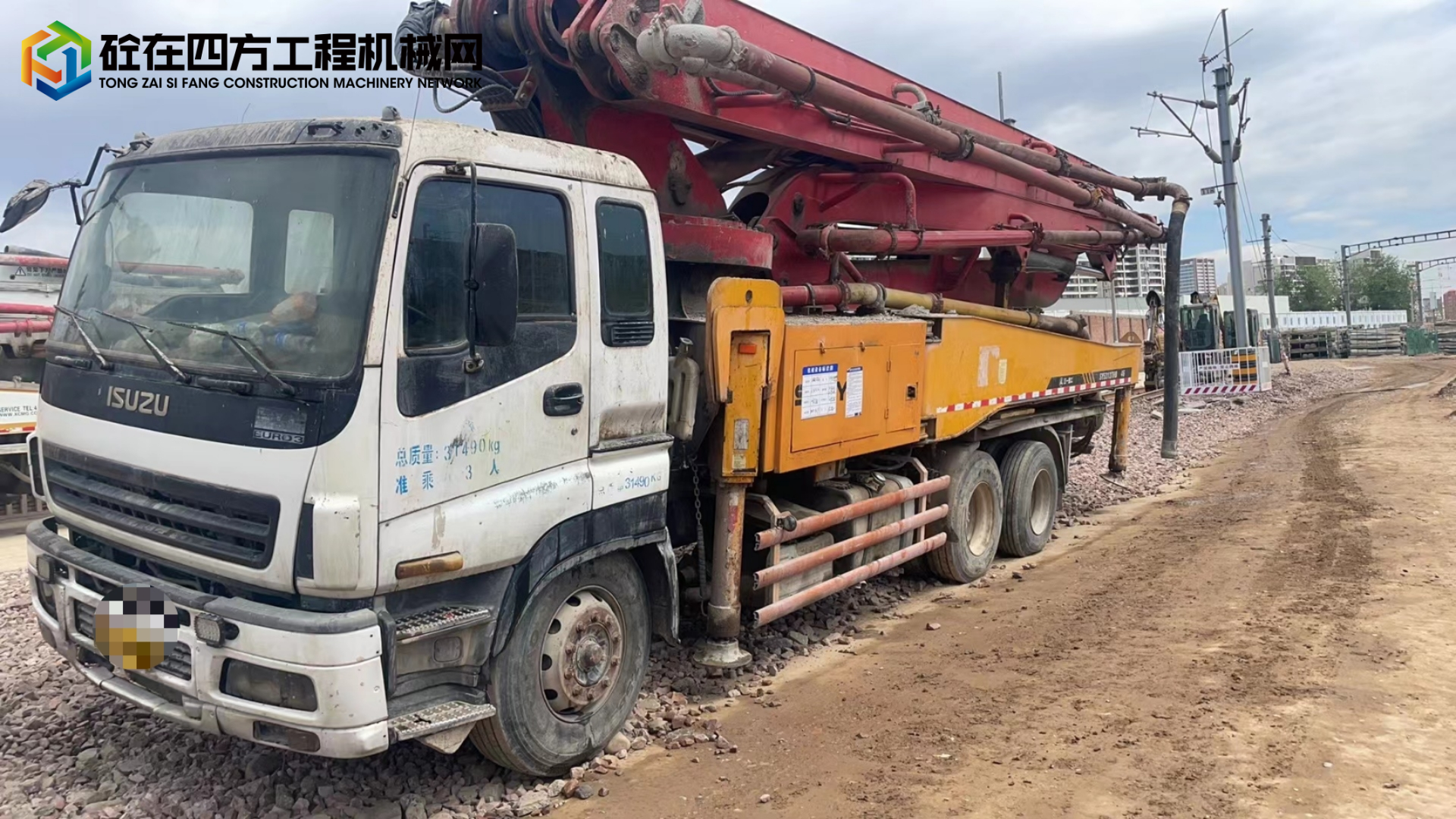 https://images.tongzsf.com/tong/truck_machine/20250718/16879bae4c79c3.jpg