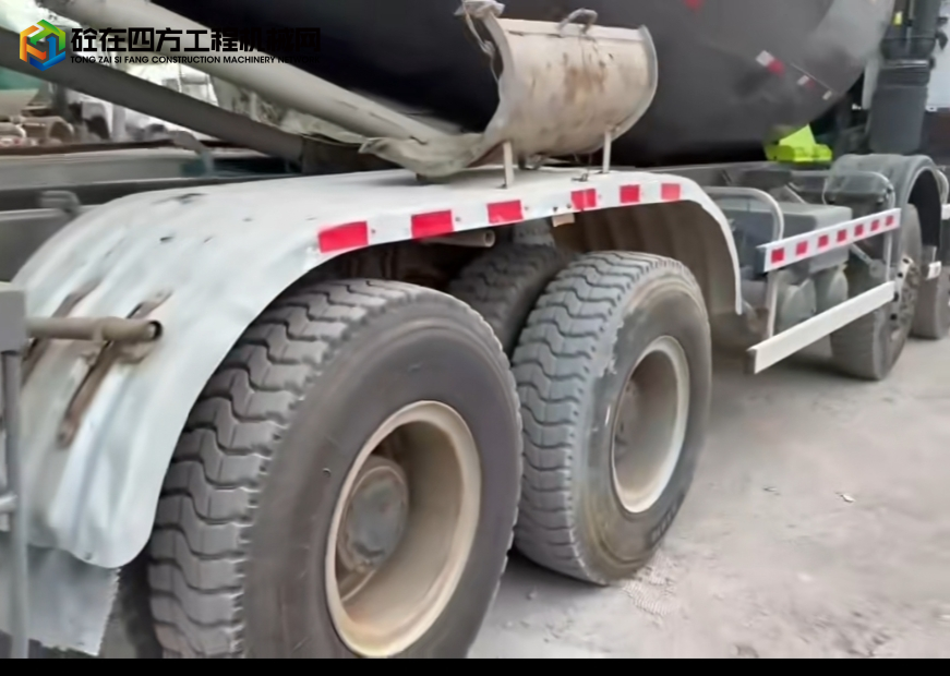 https://images.tongzsf.com/tong/truck_machine/20250718/16879c4c11aeff.jpg
