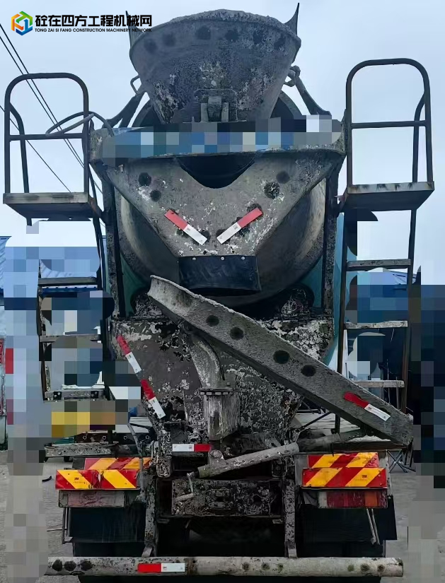 https://images.tongzsf.com/tong/truck_machine/20250718/16879fbe7aee6d.jpg