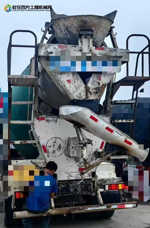 https://images.tongzsf.com/tong/truck_machine/20250718/16879fe6b8fc5b.jpg