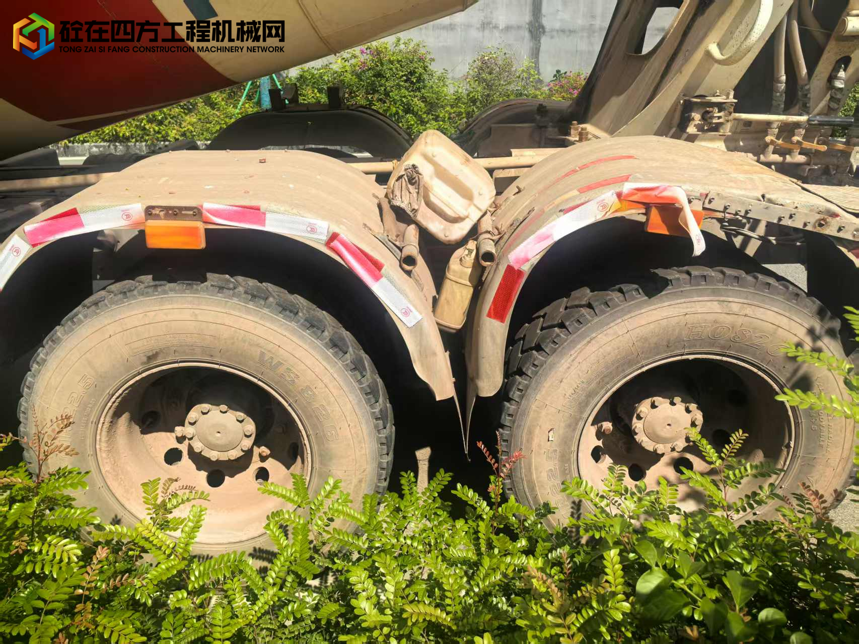 https://images.tongzsf.com/tong/truck_machine/20250718/1687a02161154d.jpg