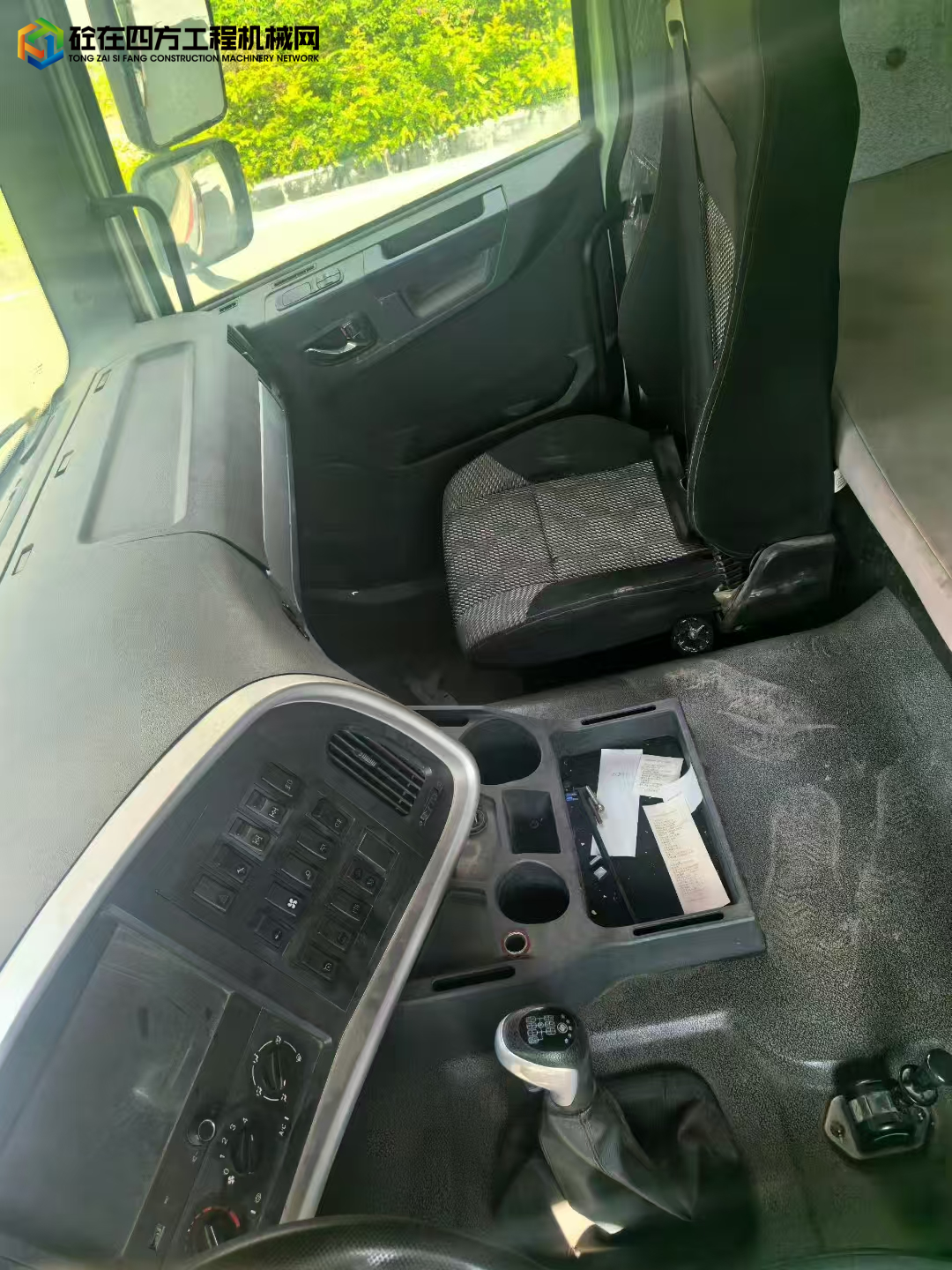 https://images.tongzsf.com/tong/truck_machine/20250718/1687a0227e6609.jpg
