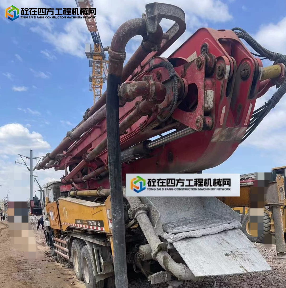 https://images.tongzsf.com/tong/truck_machine/20250719/1687b4e02987a9.jpg