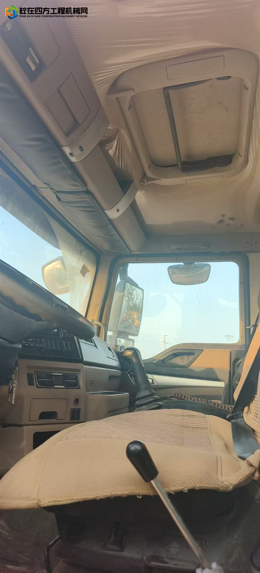 https://images.tongzsf.com/tong/truck_machine/20250721/1687da91b6fd65.jpg