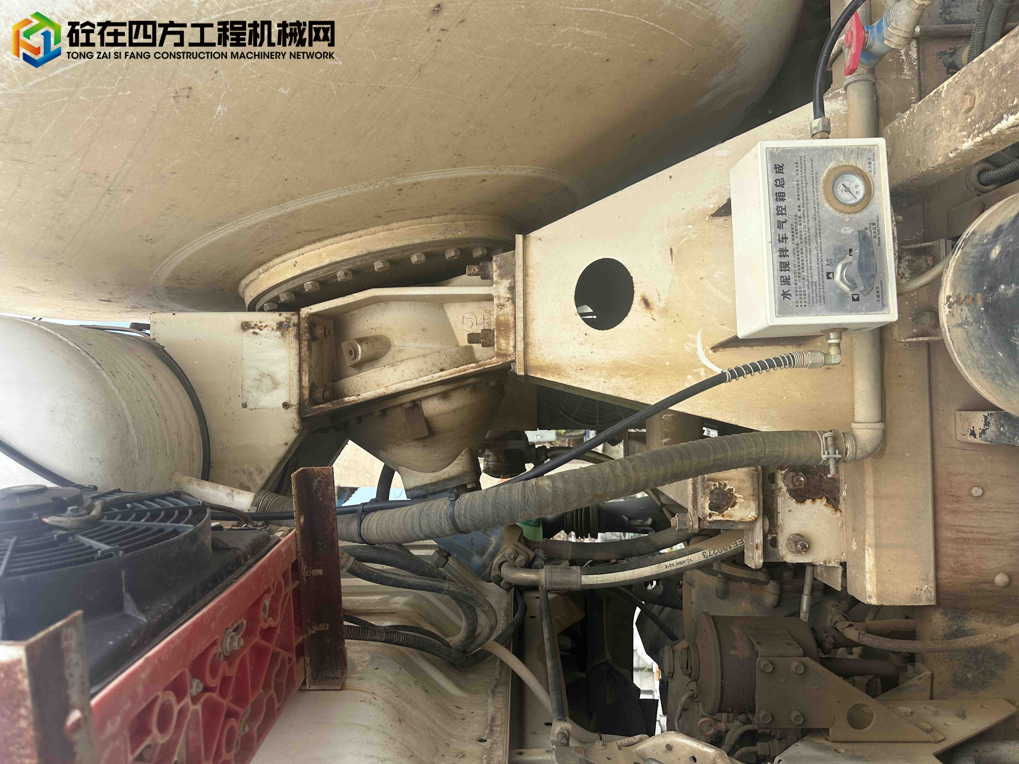 https://images.tongzsf.com/tong/truck_machine/20250721/1687db384599c2.jpg