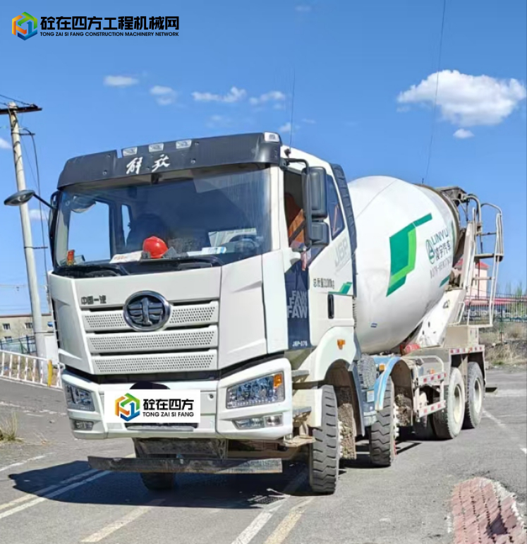 https://images.tongzsf.com/tong/truck_machine/20250721/1687de528d139c.jpg
