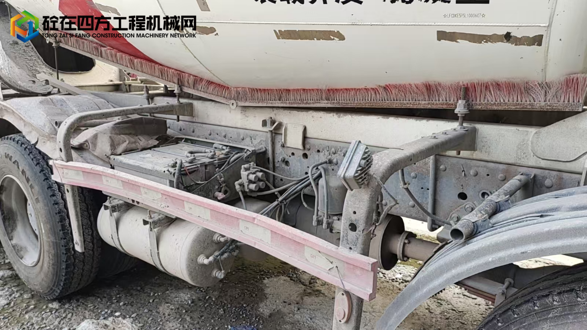 https://images.tongzsf.com/tong/truck_machine/20250722/1687ee82b8ed9e.png