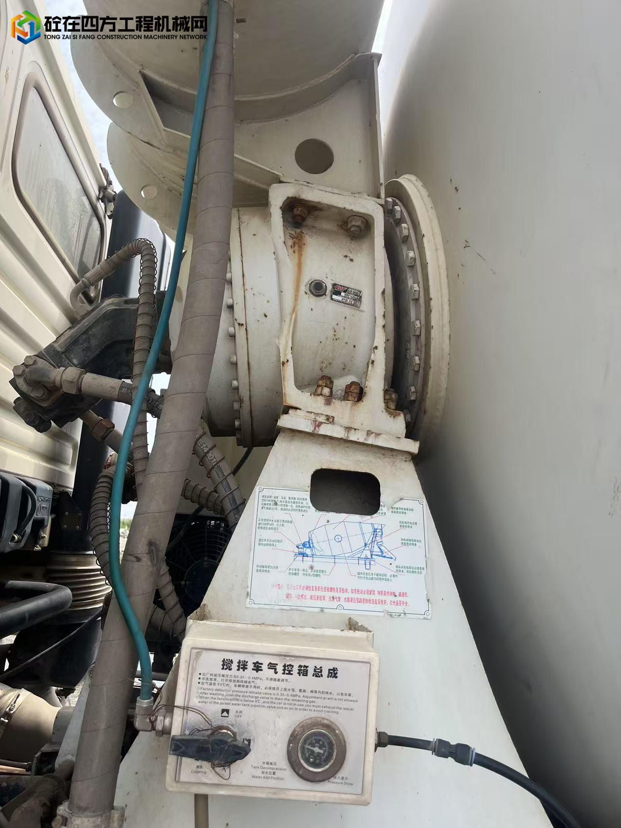 https://images.tongzsf.com/tong/truck_machine/20250722/1687eed0a38334.jpg