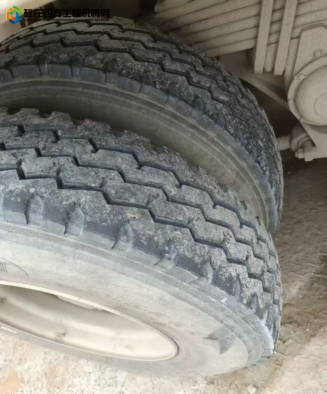 https://images.tongzsf.com/tong/truck_machine/20250722/1687efd9aa7754.jpg