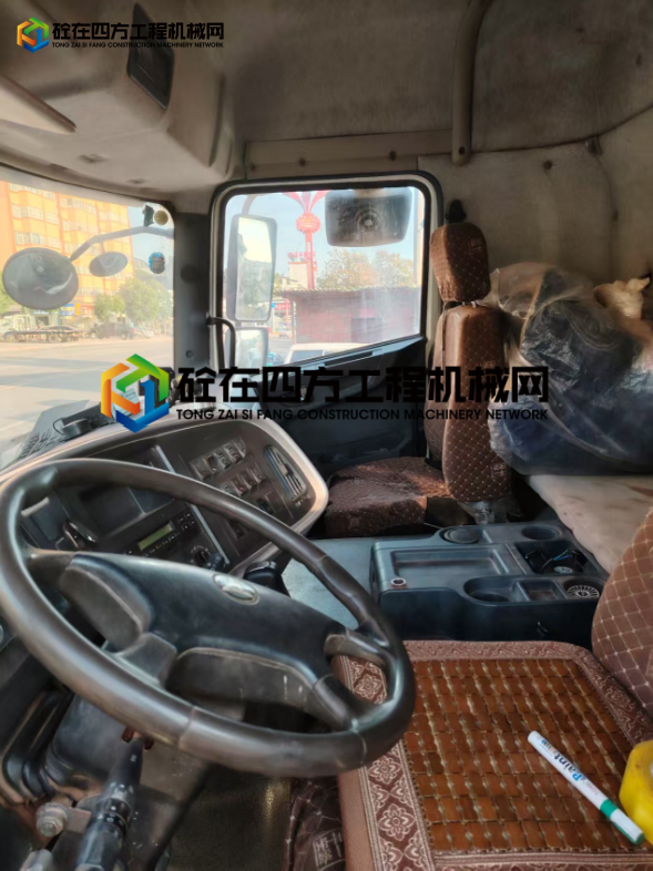 https://images.tongzsf.com/tong/truck_machine/20250722/1687f59bd2024a.png