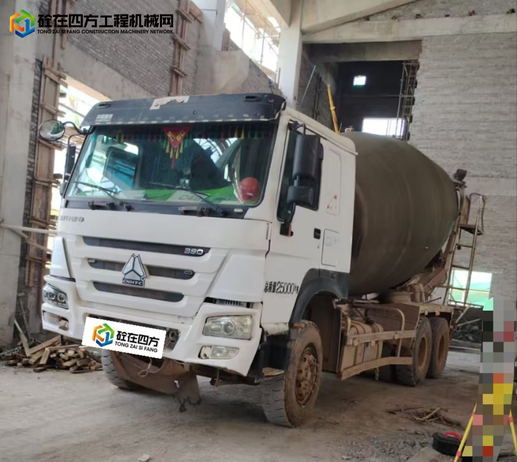 https://images.tongzsf.com/tong/truck_machine/20250723/168803ca29e8c0.jpg