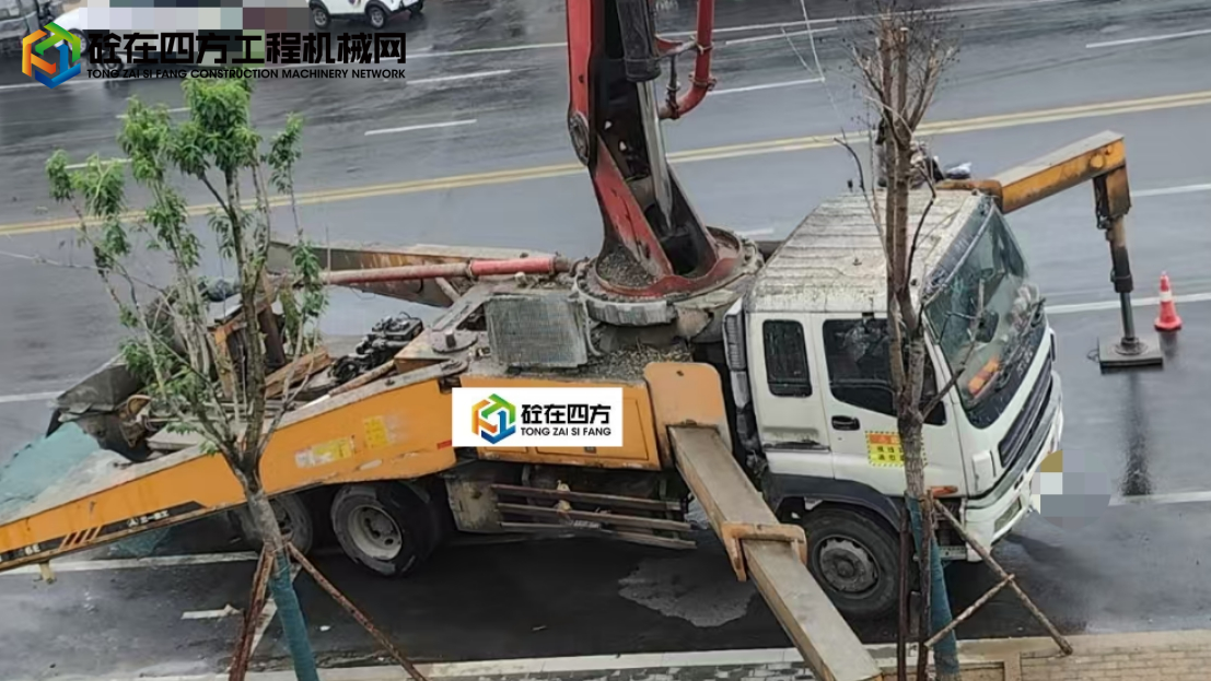 https://images.tongzsf.com/tong/truck_machine/20250723/16880d1db4b3e8.jpg