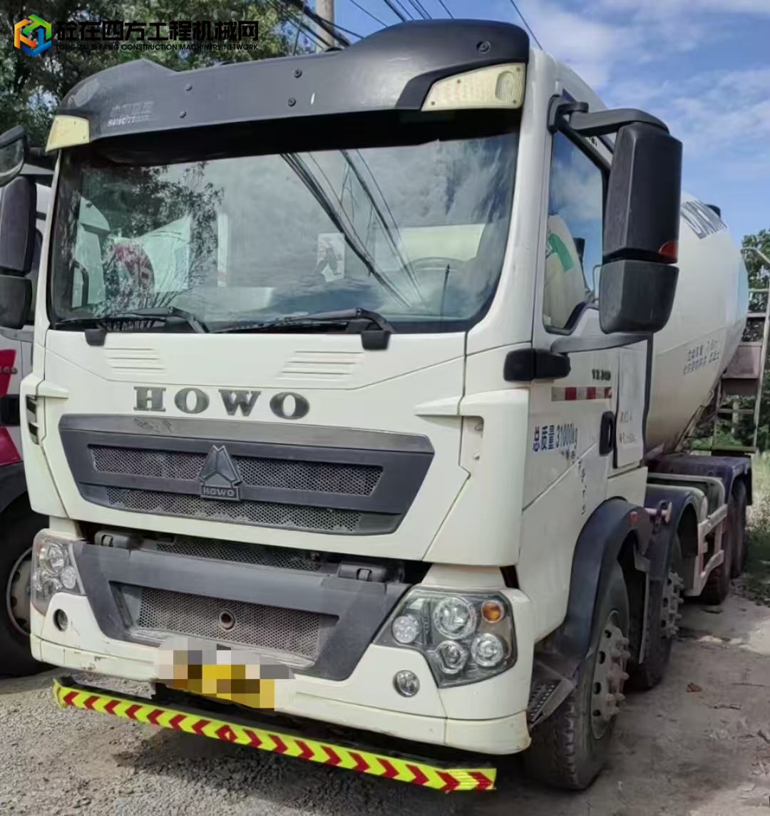https://images.tongzsf.com/tong/truck_machine/20250725/16882d4ef187a2.jpg