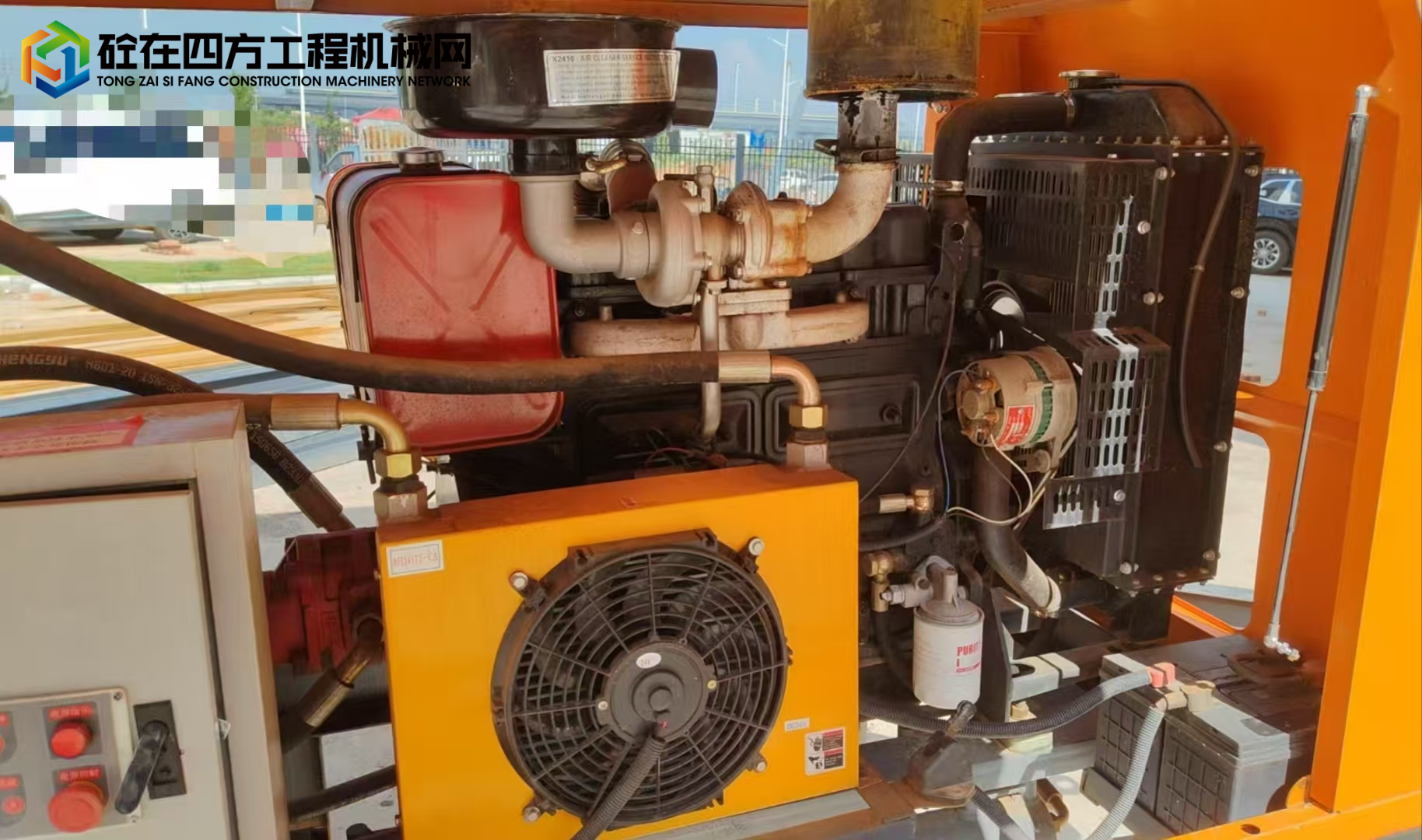 https://images.tongzsf.com/tong/truck_machine/20250728/16886dae9b18c8.jpg