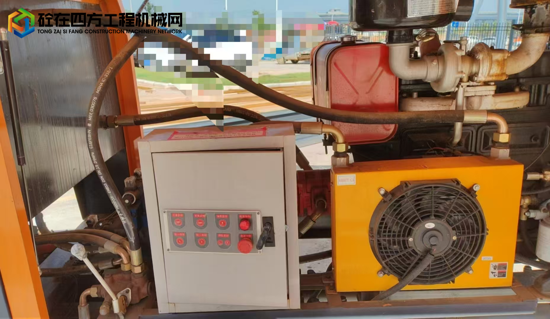 https://images.tongzsf.com/tong/truck_machine/20250728/16886daf406a7d.jpg