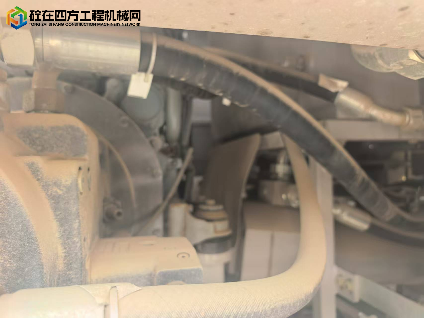 https://images.tongzsf.com/tong/truck_machine/20250729/16888473b99f55.jpg
