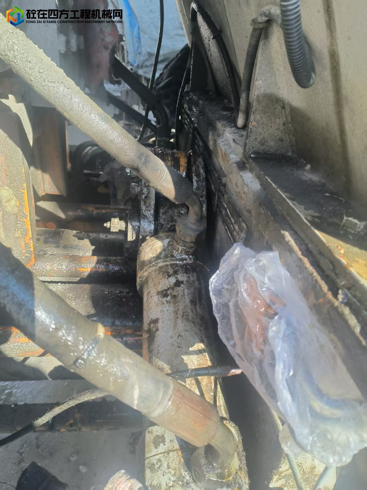 https://images.tongzsf.com/tong/truck_machine/20250729/168888235c154e.jpg