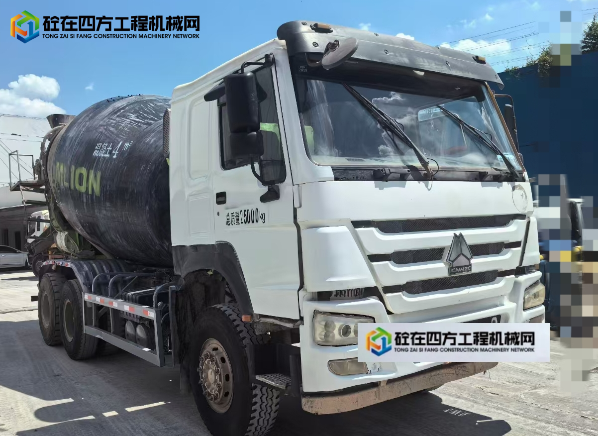 https://images.tongzsf.com/tong/truck_machine/20250729/16888bf142ac1d.jpg
