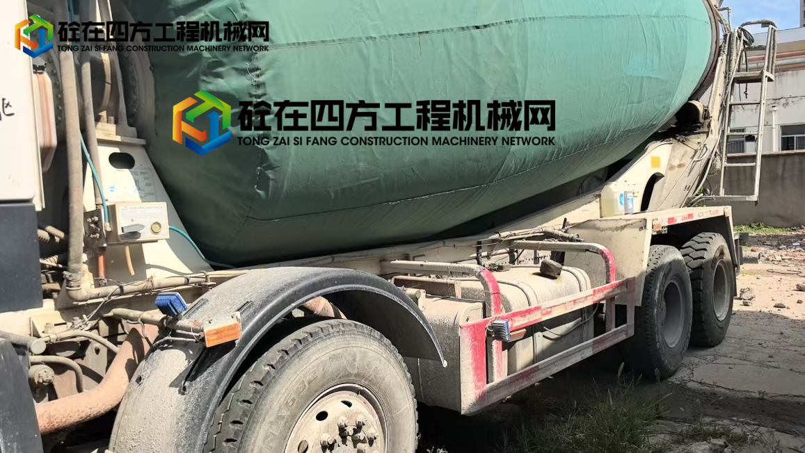 https://images.tongzsf.com/tong/truck_machine/20250730/1688977cdb34d5.png