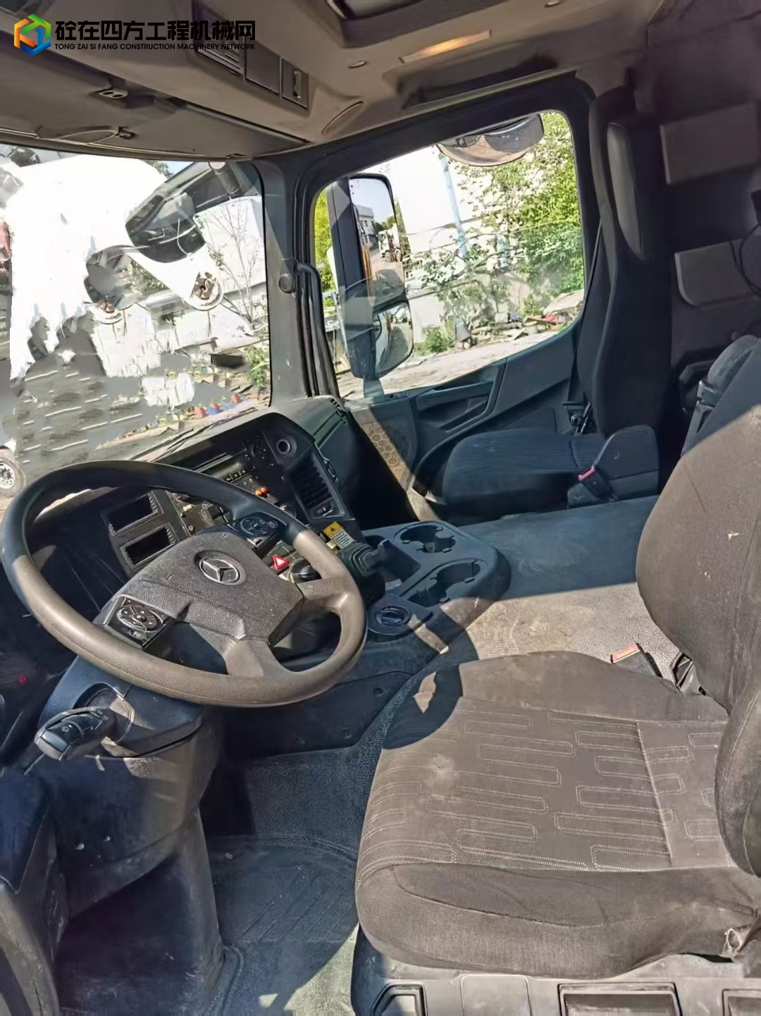 https://images.tongzsf.com/tong/truck_machine/20250731/1688b13fb7ad7a.jpg