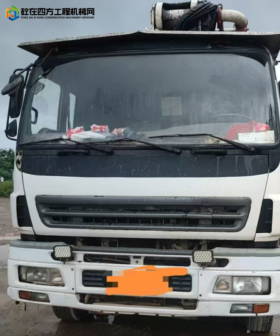 https://images.tongzsf.com/tong/truck_machine/20250731/1688b8e994e6c4.jpg