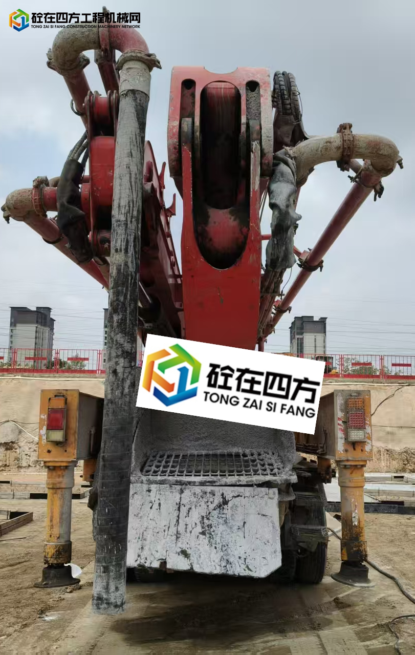 https://images.tongzsf.com/tong/truck_machine/20250801/1688c16b787352.jpg