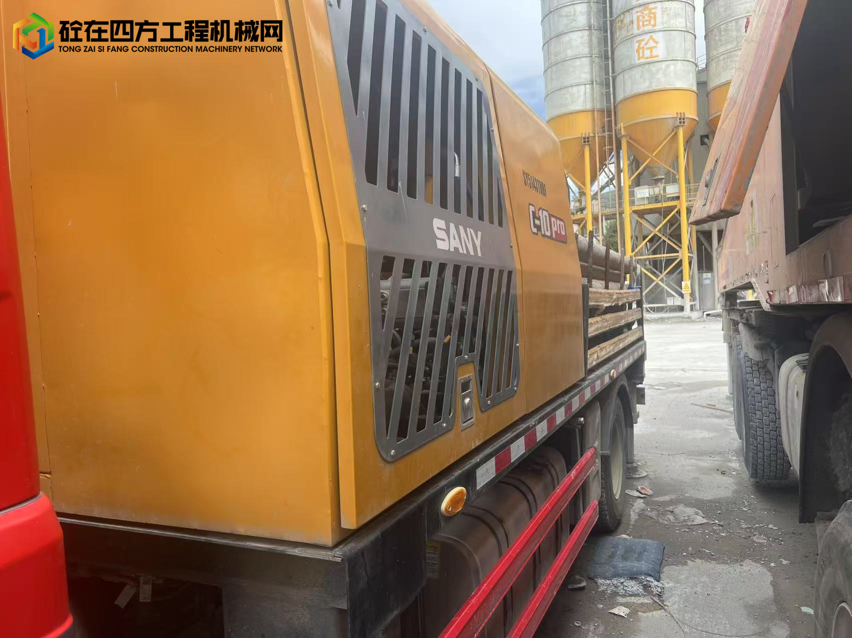 https://images.tongzsf.com/tong/truck_machine/20250801/1688c1bb9243bd.jpg