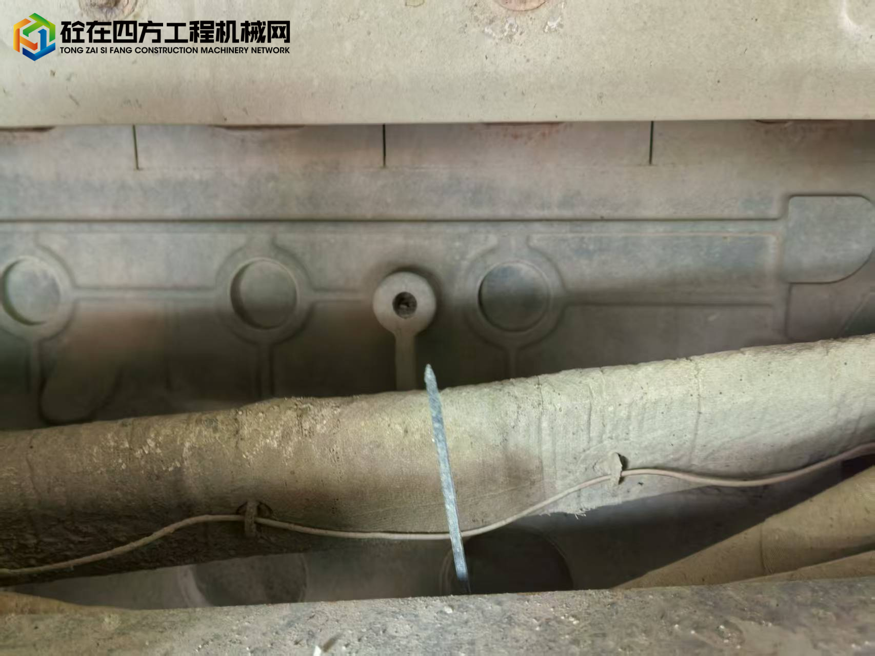 https://images.tongzsf.com/tong/truck_machine/20250802/1688d84915658f.jpg