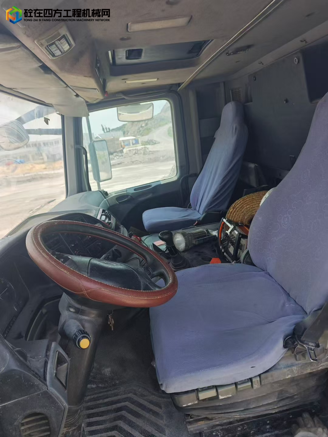 https://images.tongzsf.com/tong/truck_machine/20250802/1688dd65e821b2.jpg
