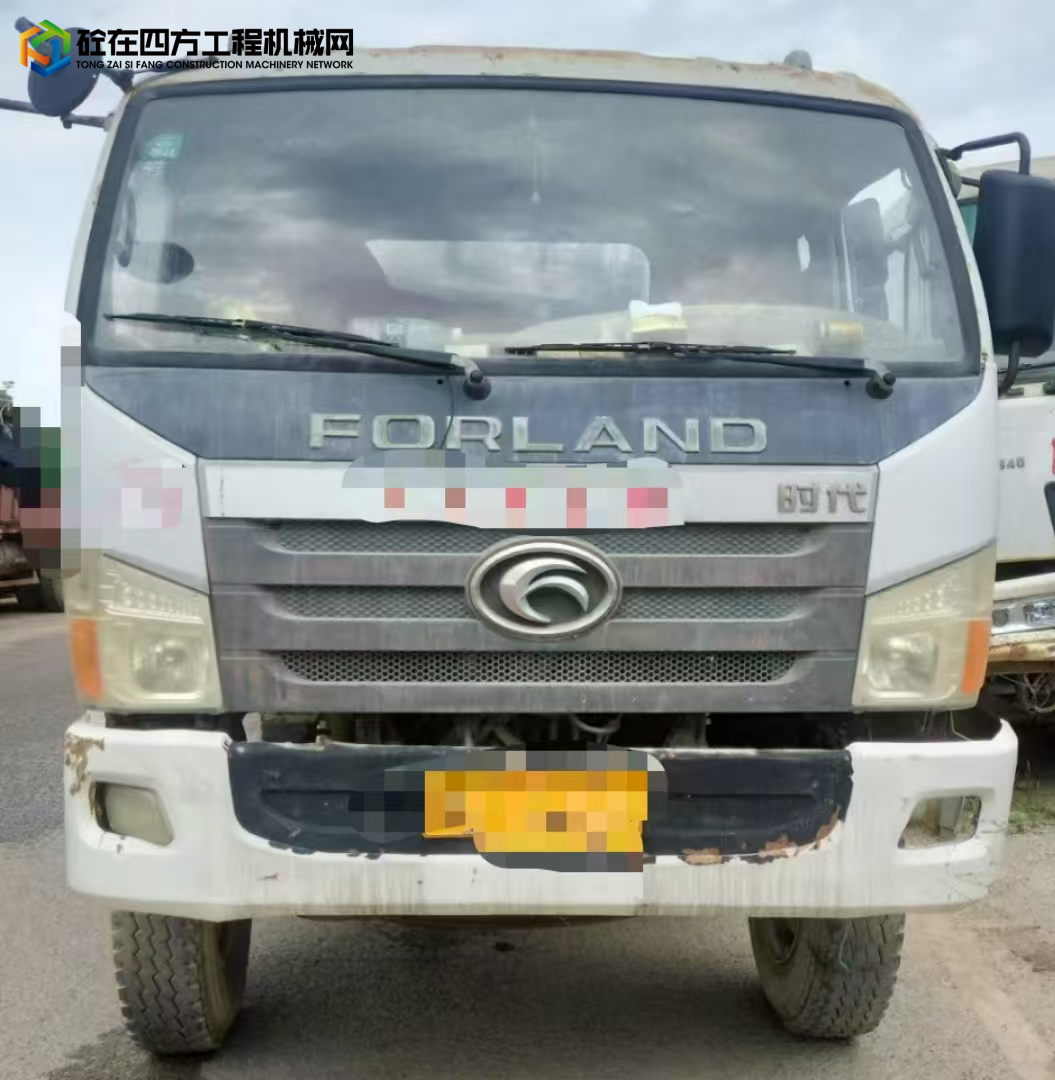 https://images.tongzsf.com/tong/truck_machine/20250804/168900a2760dd0.jpg