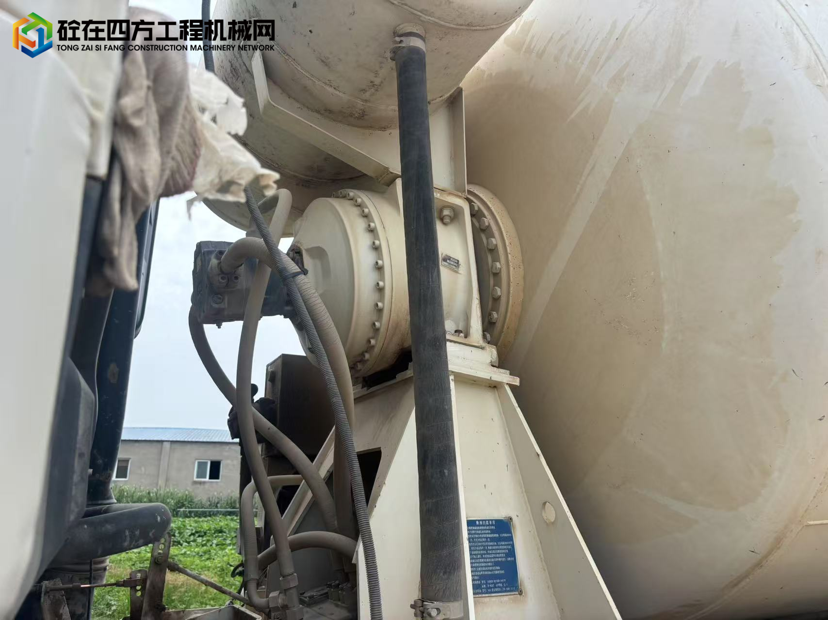https://images.tongzsf.com/tong/truck_machine/20250804/16890536ee8001.jpg