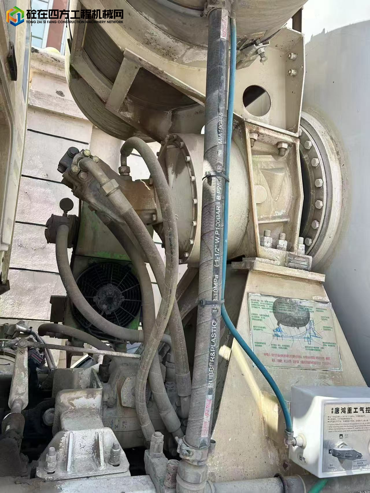 https://images.tongzsf.com/tong/truck_machine/20250804/168906e4d9b763.jpg