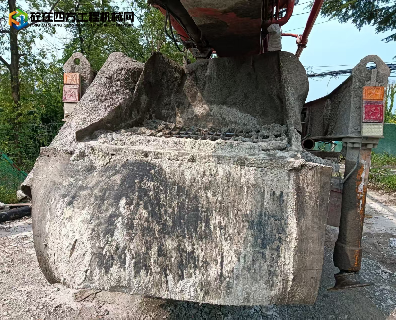 https://images.tongzsf.com/tong/truck_machine/20250804/168906eae9dac6.png