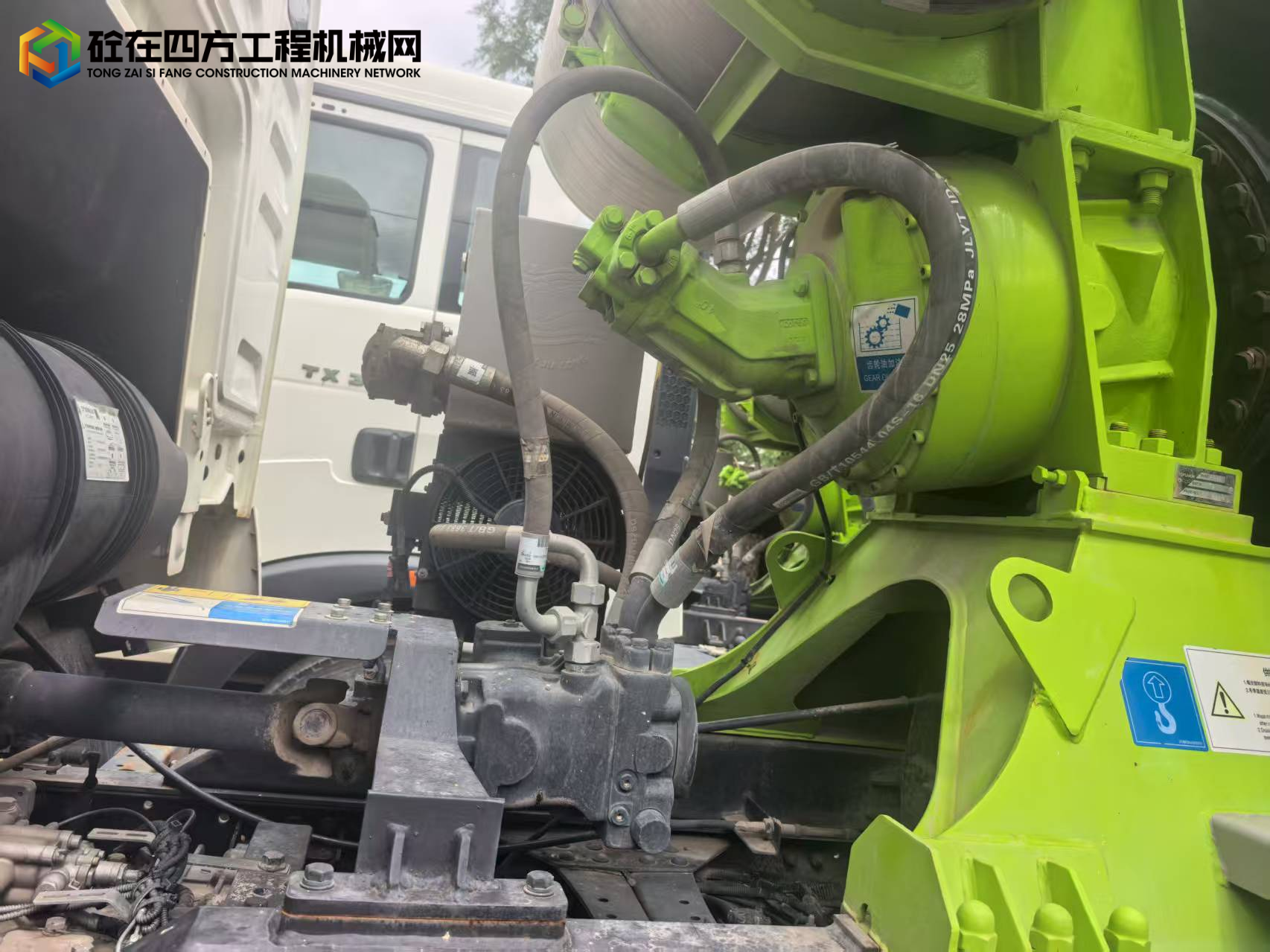 https://images.tongzsf.com/tong/truck_machine/20250805/1689169a737371.jpg