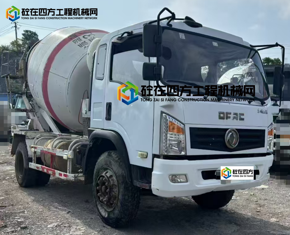 https://images.tongzsf.com/tong/truck_machine/20250805/16891bf11e5959.png
