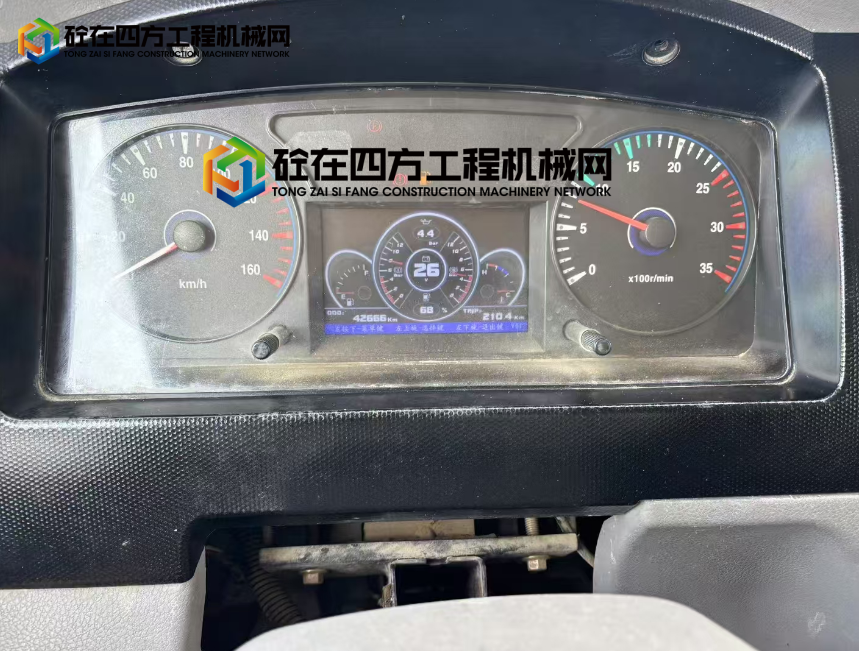 https://images.tongzsf.com/tong/truck_machine/20250805/16891bf3f7a548.png