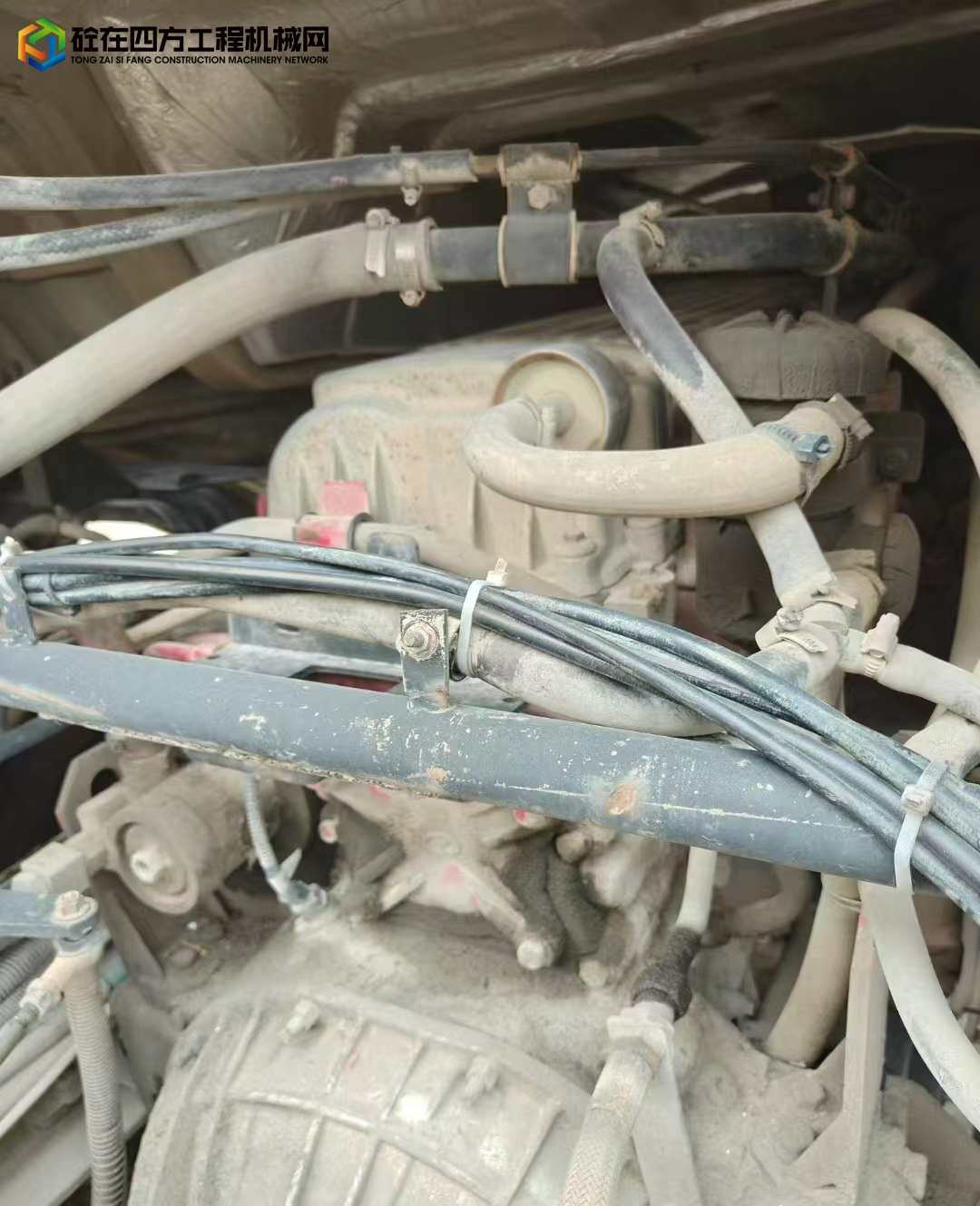 https://images.tongzsf.com/tong/truck_machine/20250806/16892b5fb64335.jpg