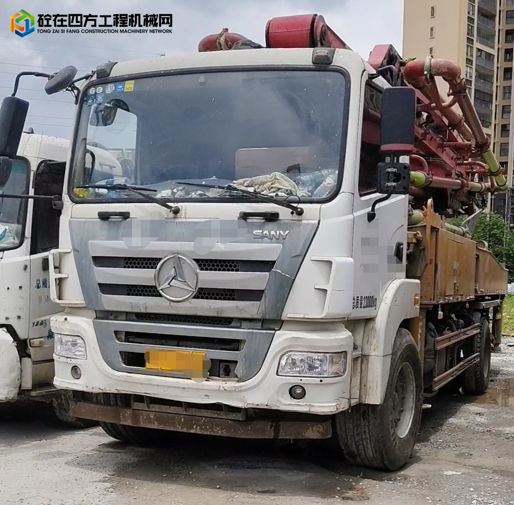 https://images.tongzsf.com/tong/truck_machine/20250806/16892c5ca2eec1.jpg